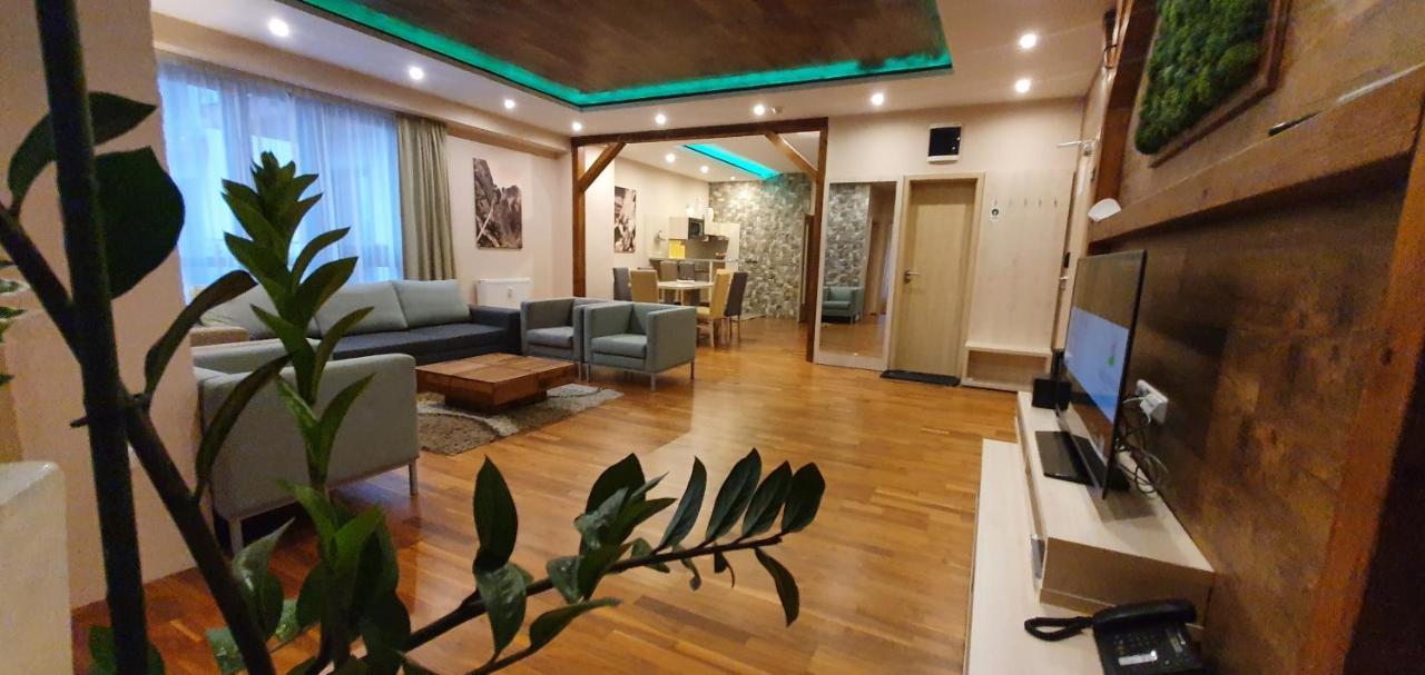 Hotel Crocus Strbske Pleso Exterior foto