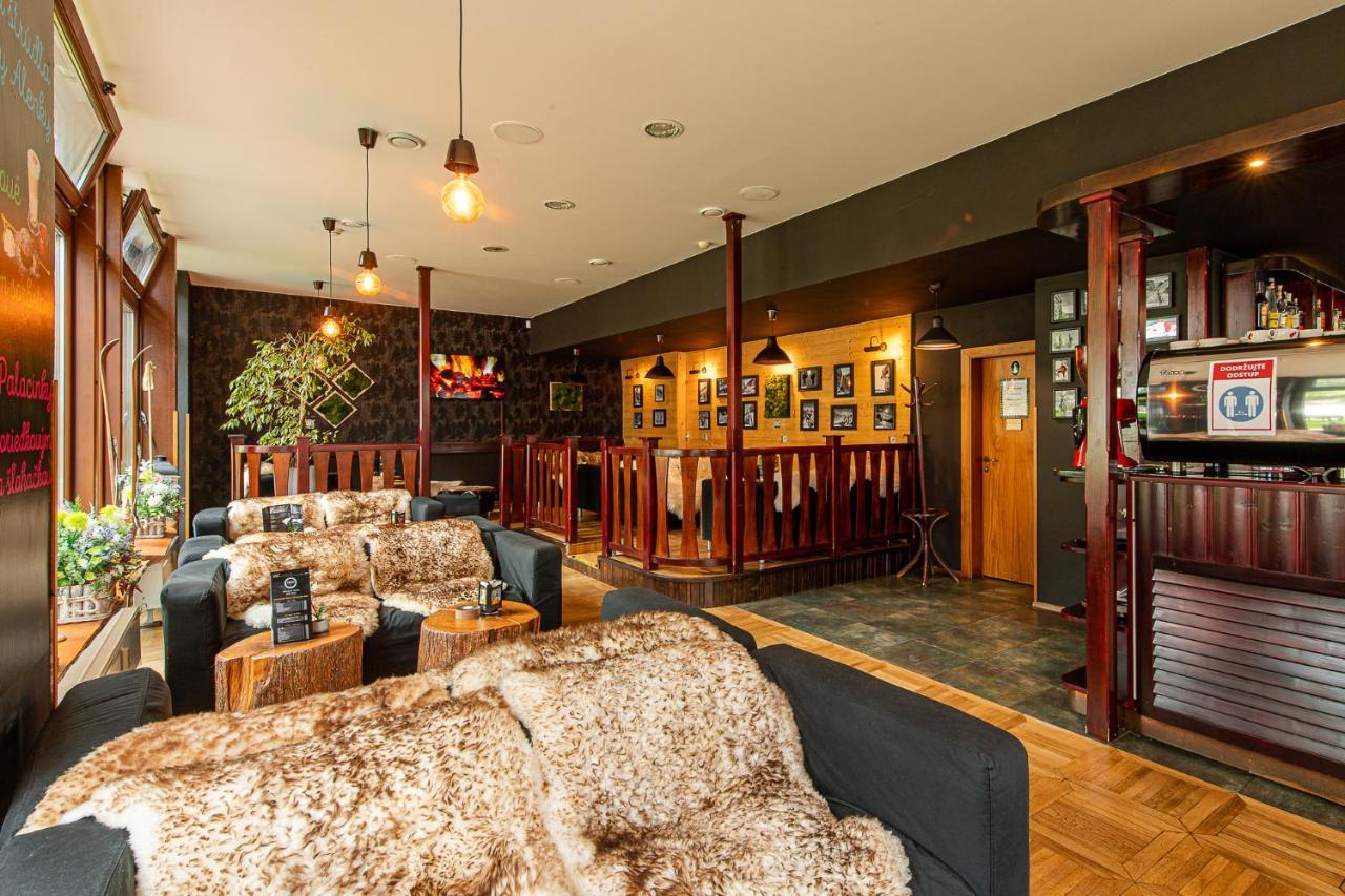 Hotel Crocus Strbske Pleso Exterior foto