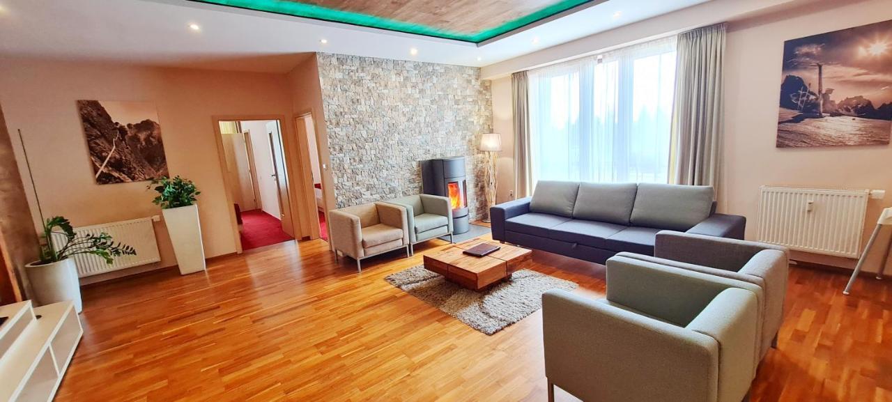Hotel Crocus Strbske Pleso Exterior foto