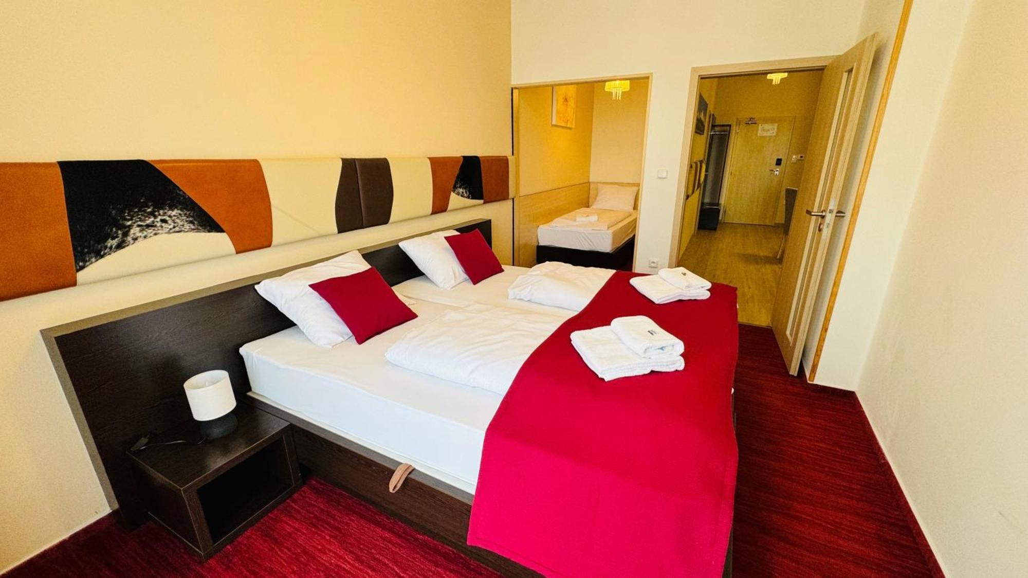 Hotel Crocus Strbske Pleso Quarto foto