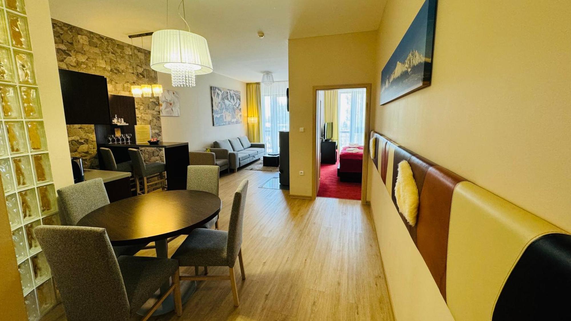 Hotel Crocus Strbske Pleso Quarto foto
