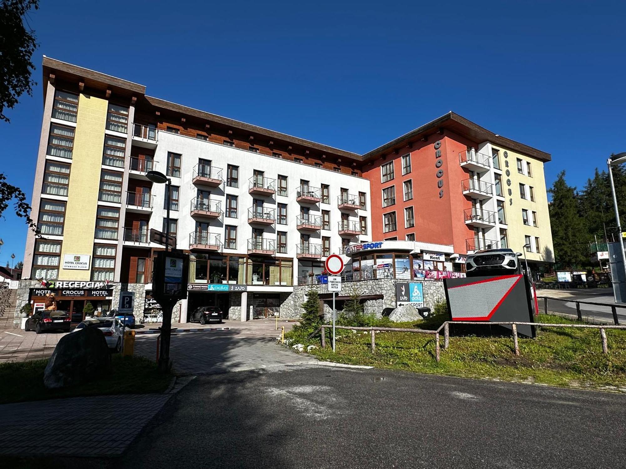 Hotel Crocus Strbske Pleso Exterior foto